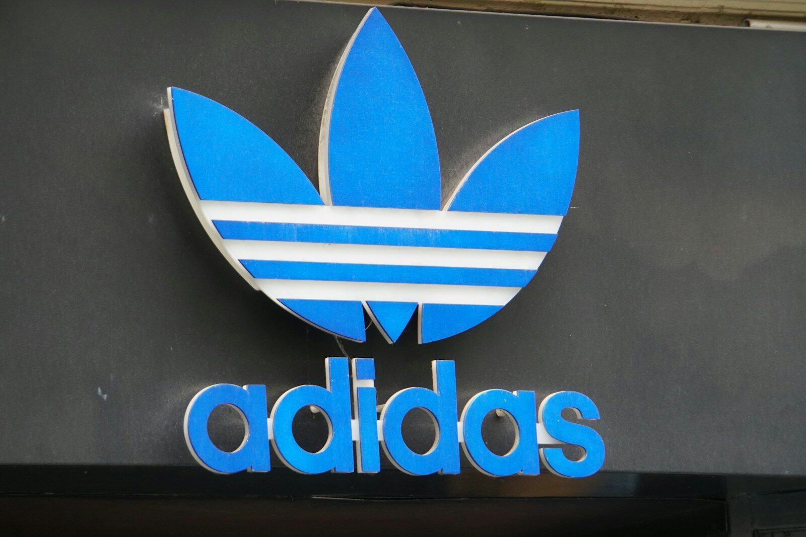 logo, company name
